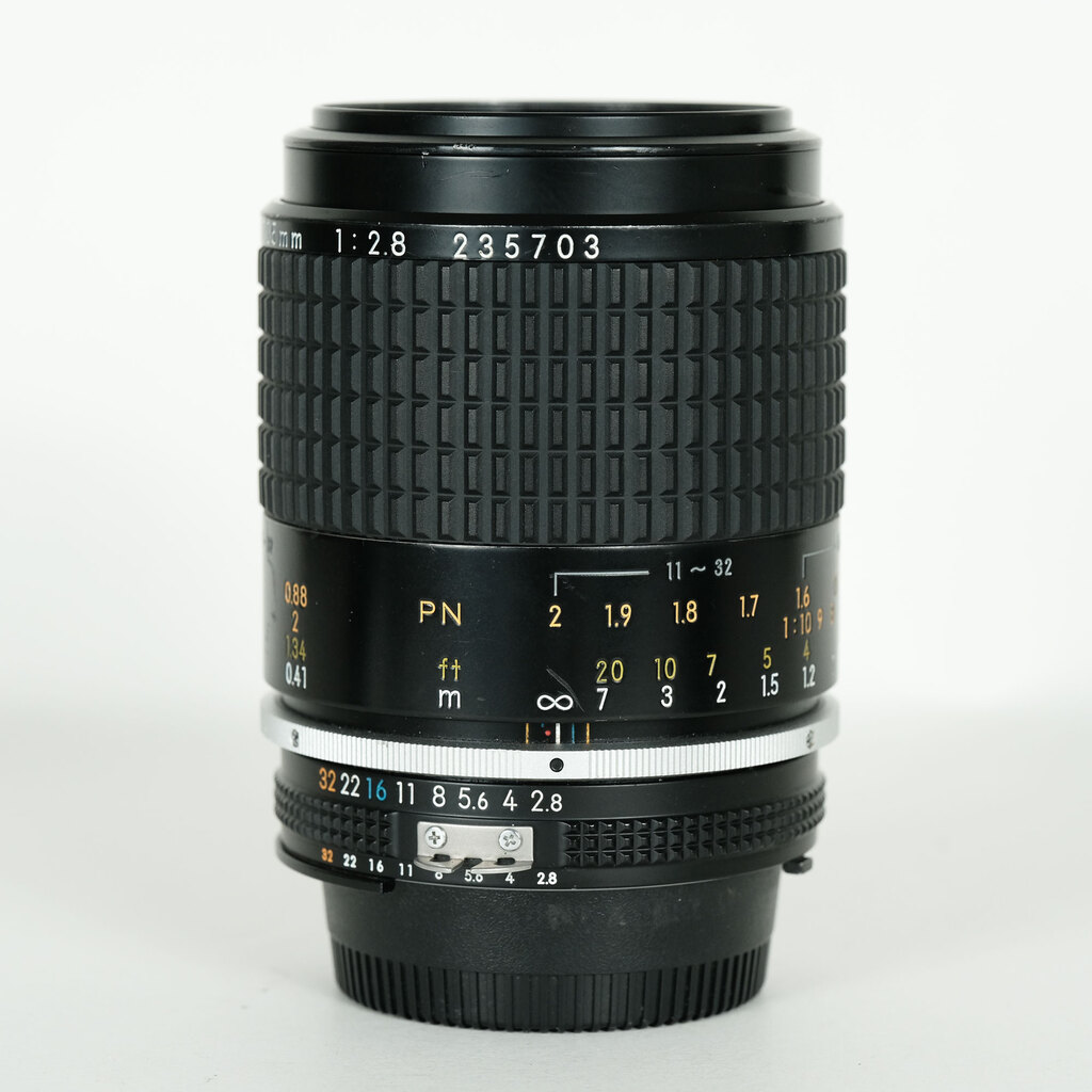 Nikon Ai Micro-Nikkor 105mm F2.8S