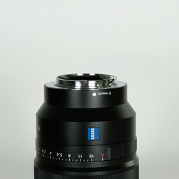 SONY Distagon T* FE 35mm F1.4 ZA SEL35F14Z SONY Distagon T* FE 35mm F1.4 ZA SEL35F14Z