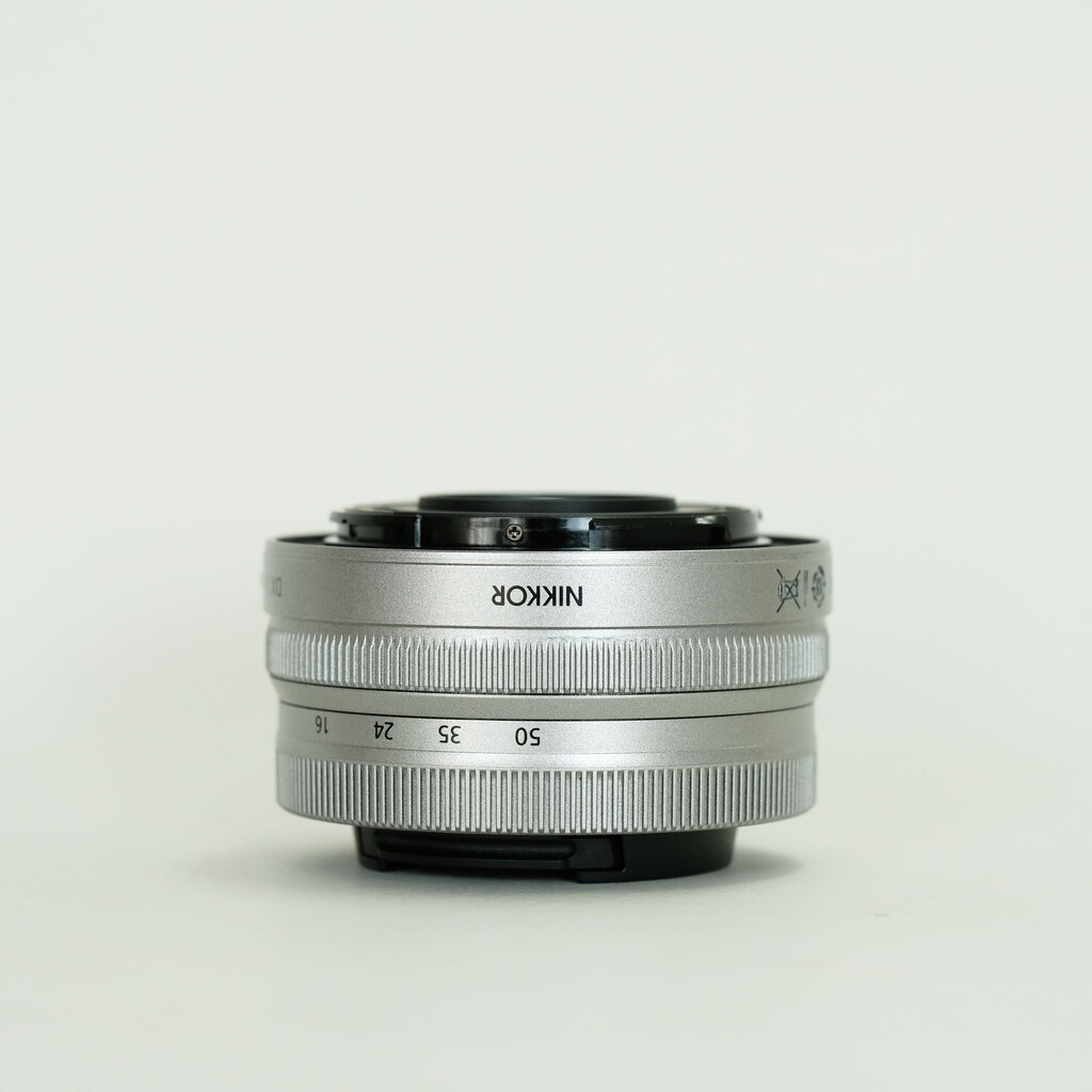 Nikon NIKKOR Z DX 16-50mm f/3.5-6.3 VR Nikon NIKKOR Z DX 16-50mm f/3.5-6.3 VR
