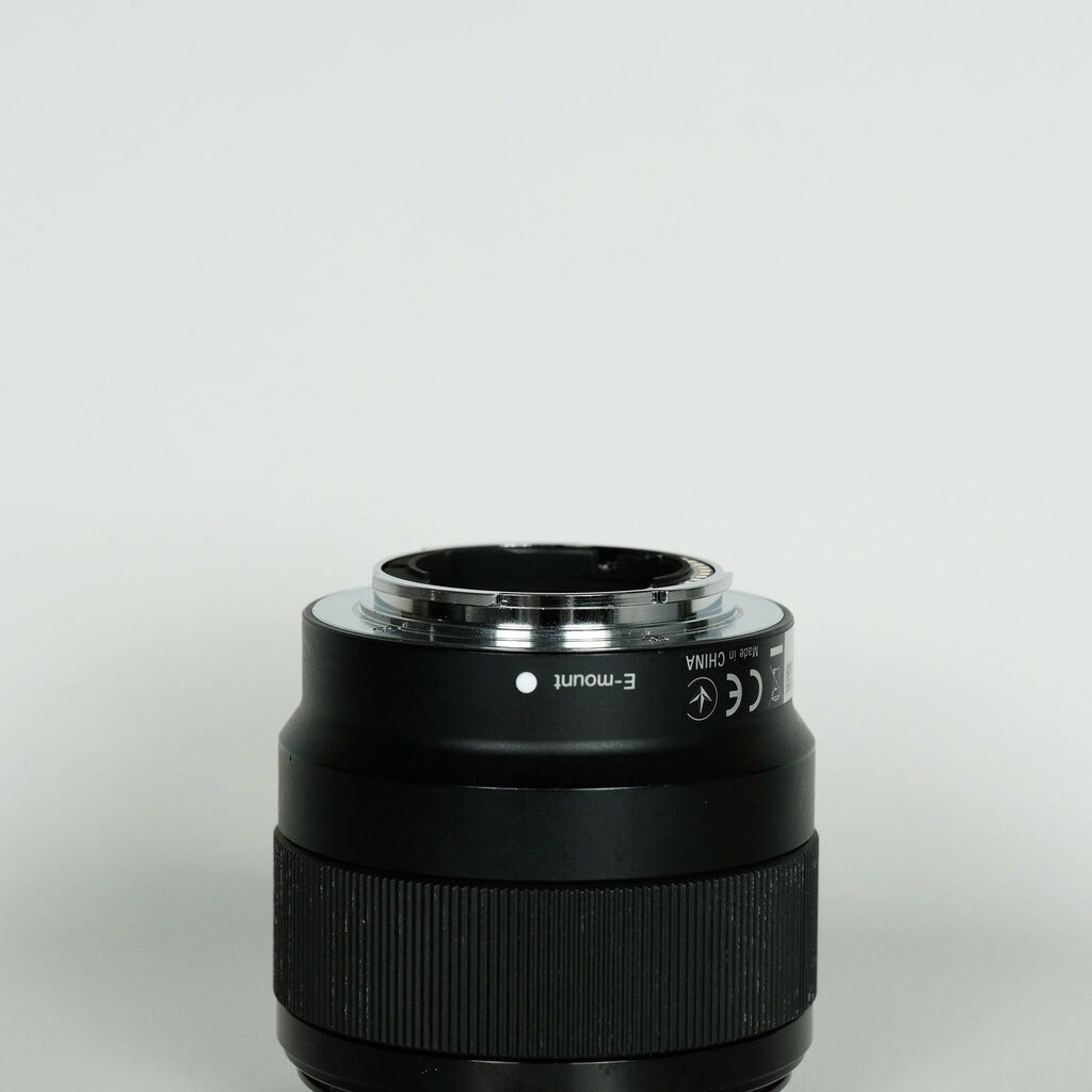 SONY FE 50mm F1.8 SEL50F18F SONY FE 50mm F1.8 SEL50F18F