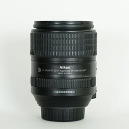 Nikon AF-S DX NIKKOR 18-300mm f/3.5-6.3G ED VR Nikon AF-S DX NIKKOR 18-300mm f/3.5-6.3G ED VR