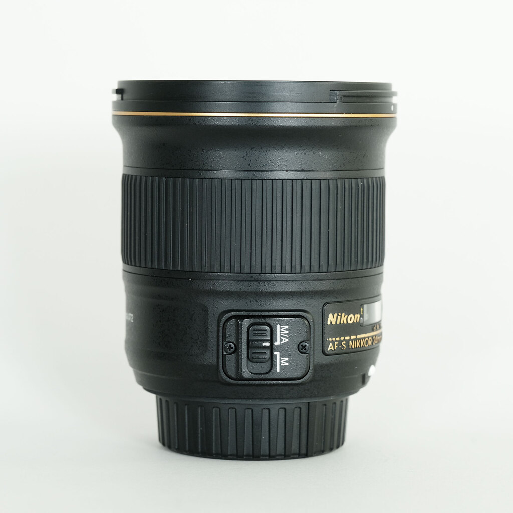 Nikon AF-S NIKKOR 24mm f/1.8G ED Nikon AF-S NIKKOR 24mm f/1.8G ED