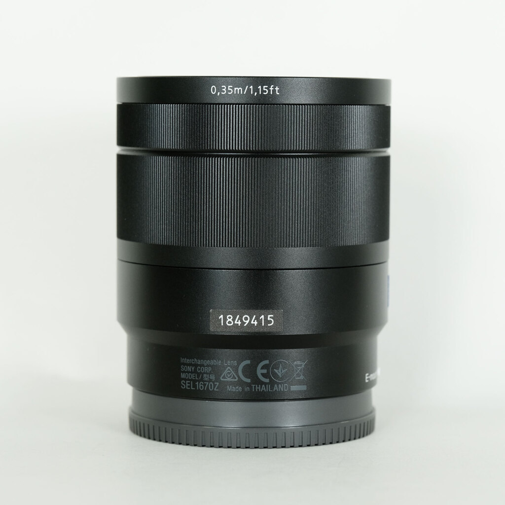 SONY Vario-Tessar T* E 16-70mm F4 ZA OSS SEL1670Z SONY Vario-Tessar T* E 16-70mm F4 ZA OSS SEL1670Z