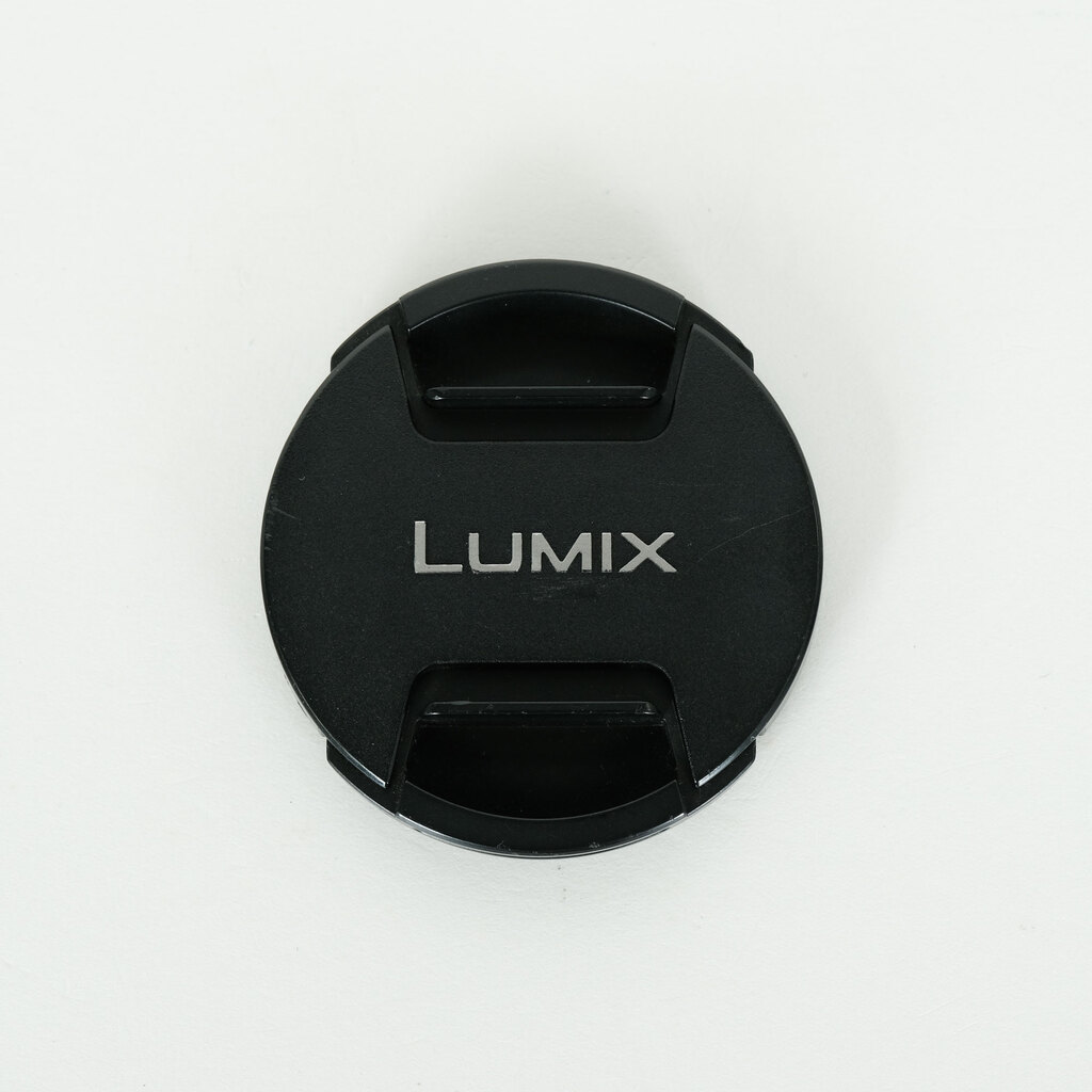 Panasonic LUMIX G VARIO 12-60mm / F3.5-5.6 ASPH. / POWER O.I.S. Panasonic LUMIX G VARIO 12-60mm / F3.5-5.6 ASPH. / POWER O.I.S.