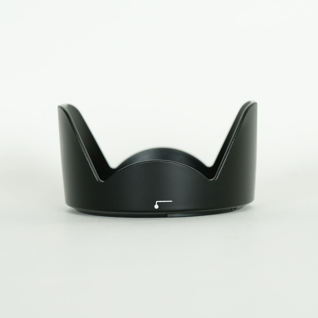 Nikon AF-P DX NIKKOR 18-55mm F3.5-5.6G VR Nikon AF-P DX NIKKOR 18-55mm F3.5-5.6G VR