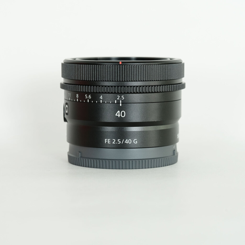 SONY FE 40mm F2.5 G SEL40F25G SONY FE 40mm F2.5 G SEL40F25G