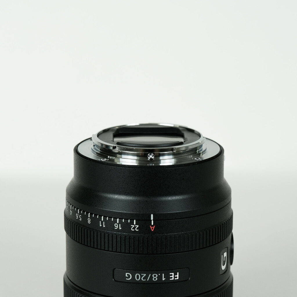 【最終値下げ】【美品】SONY FE20mm F1.8 フィルター付き SONY FE 20mm F1.8 G SEL20F18Gの出品 | ONE SCENE（ワンシーン）