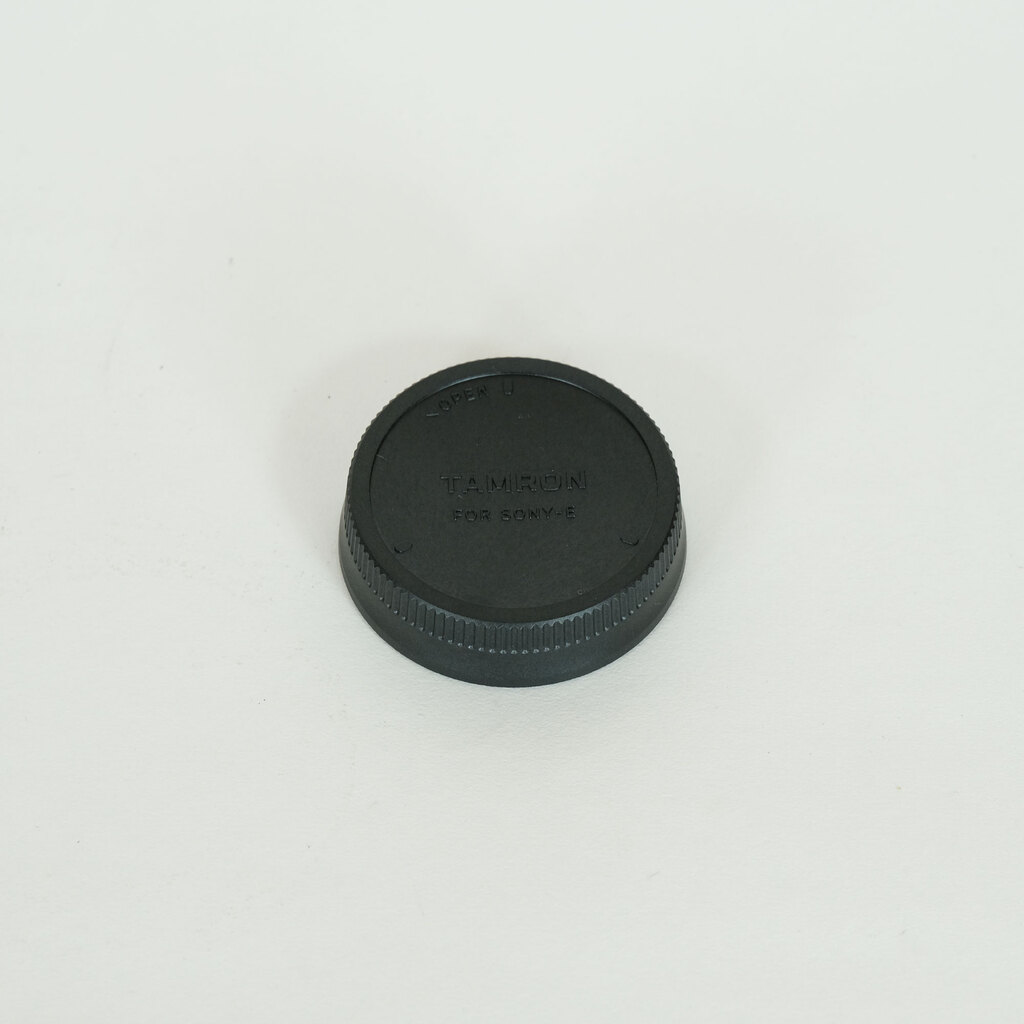 TAMRON 17-70mm F/2.8 Di III-A VC RXD (Model B070) [ソニーE用]