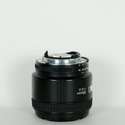Nikon Ai AF Nikkor 85mm f/1.8D Nikon Ai AF Nikkor 85mm f/1.8D