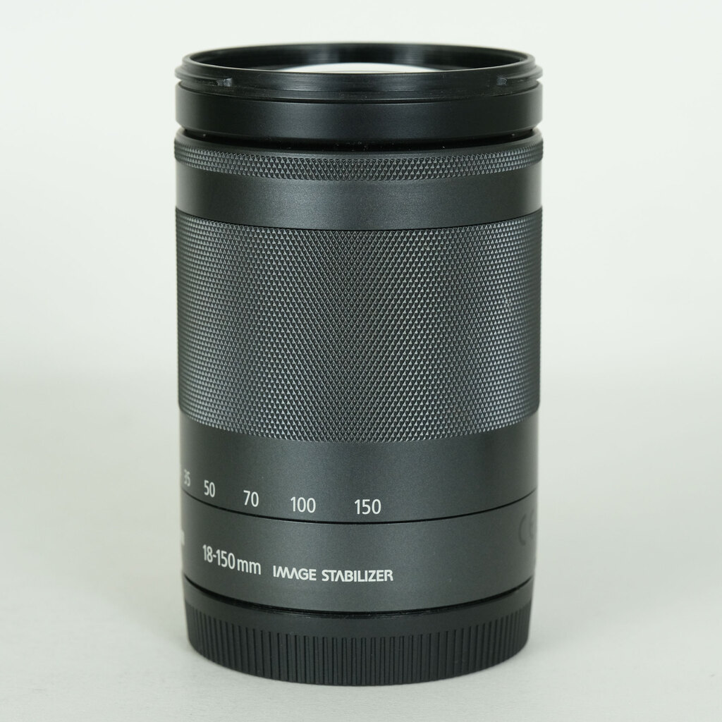 Canon EF-M18-150mm F3.5-6.3 IS STM Canon EF-M18-150mm F3.5-6.3 IS STM