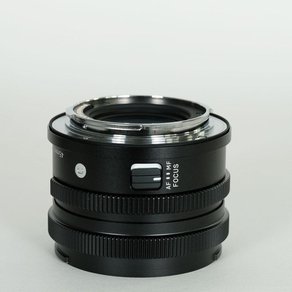 SIGMA 45mm F2.8 DG DN｜Contemporary [ライカL用]