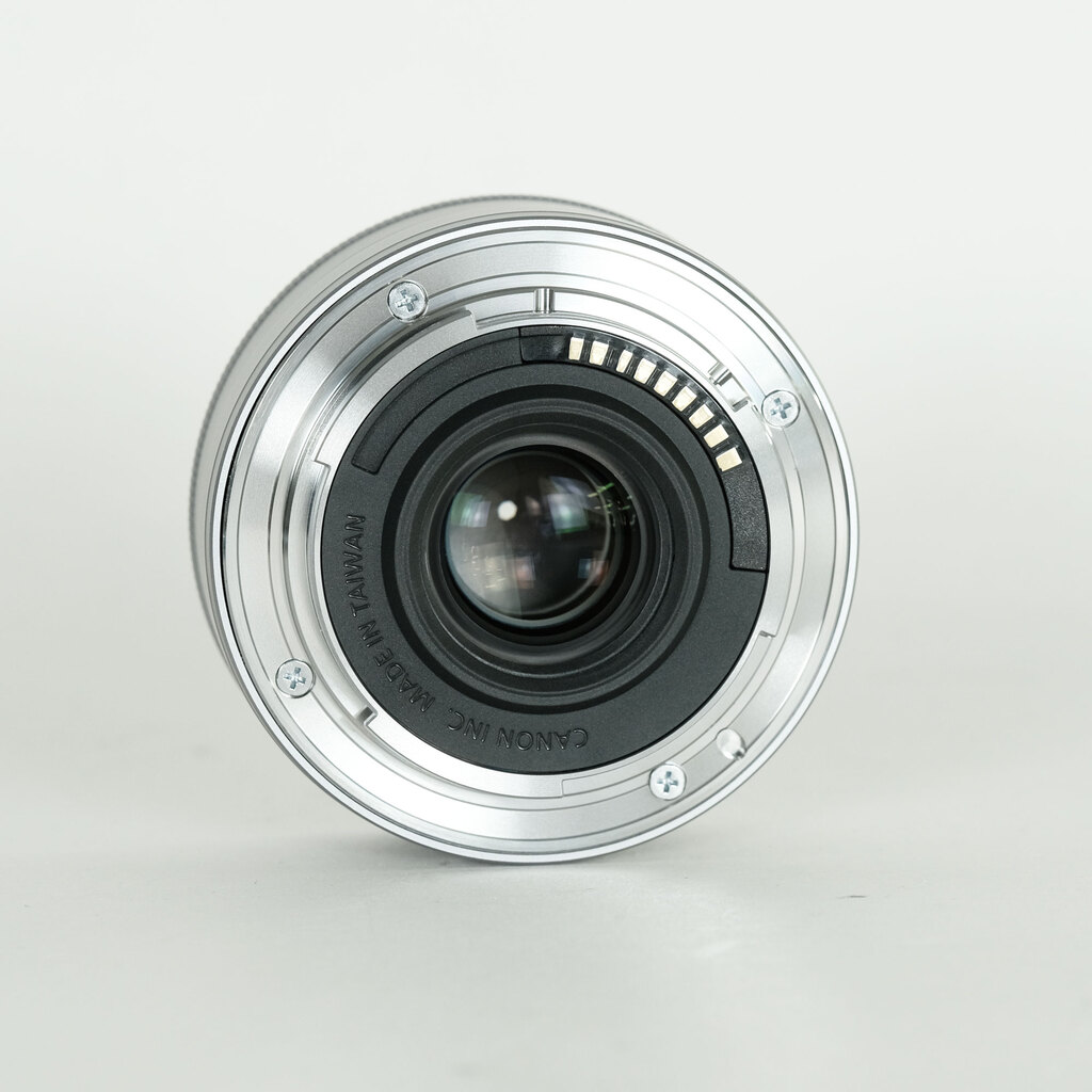 Canon EF-M22mm F2 STM