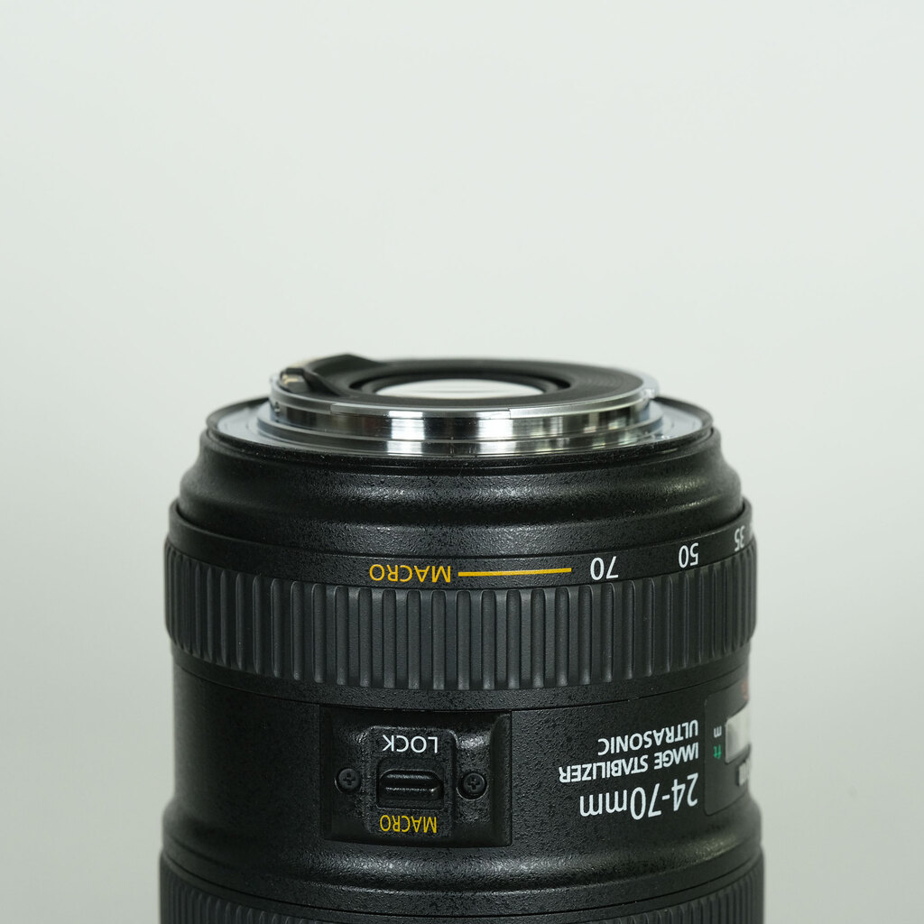 Canon EF24-70mm F4L IS USM Canon EF24-70mm F4L IS USM