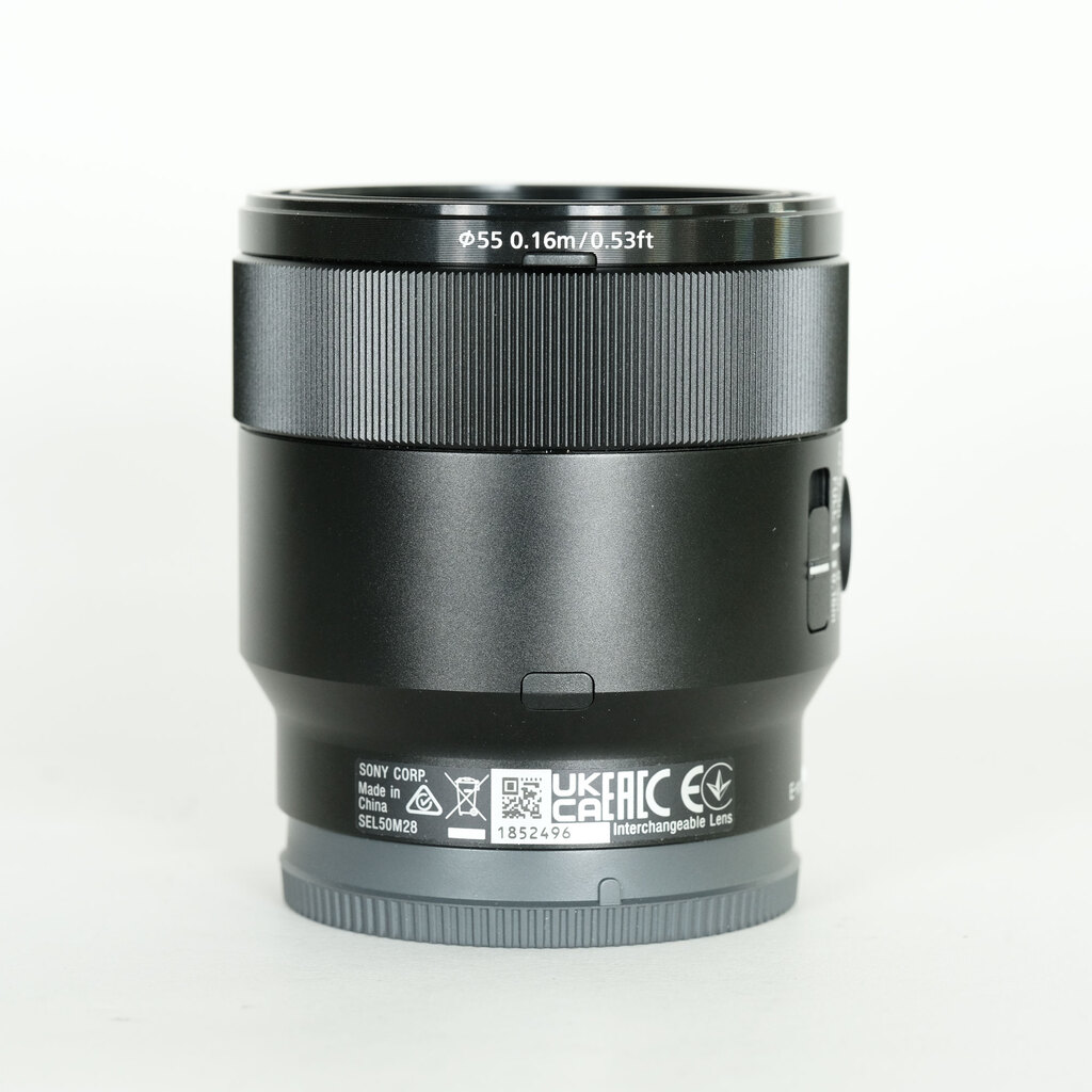 SONY FE 50mm F2.8 Macro SEL50M28
