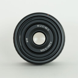 SONY FE 40mm F2.5 G SEL40F25G SONY FE 40mm F2.5 G SEL40F25G