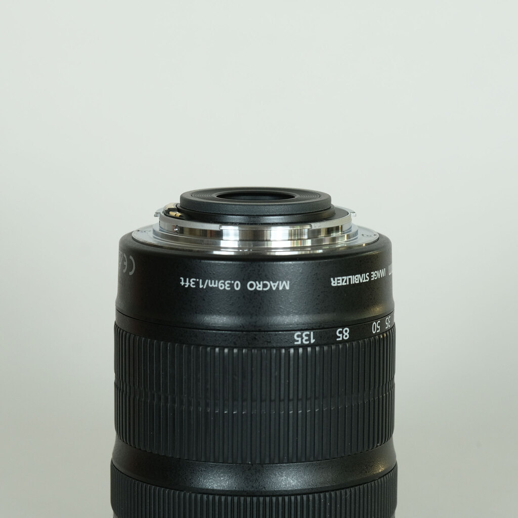 Canon EF-S18-135mm F3.5-5.6 IS STM Canon EF-S18-135mm F3.5-5.6 IS STM