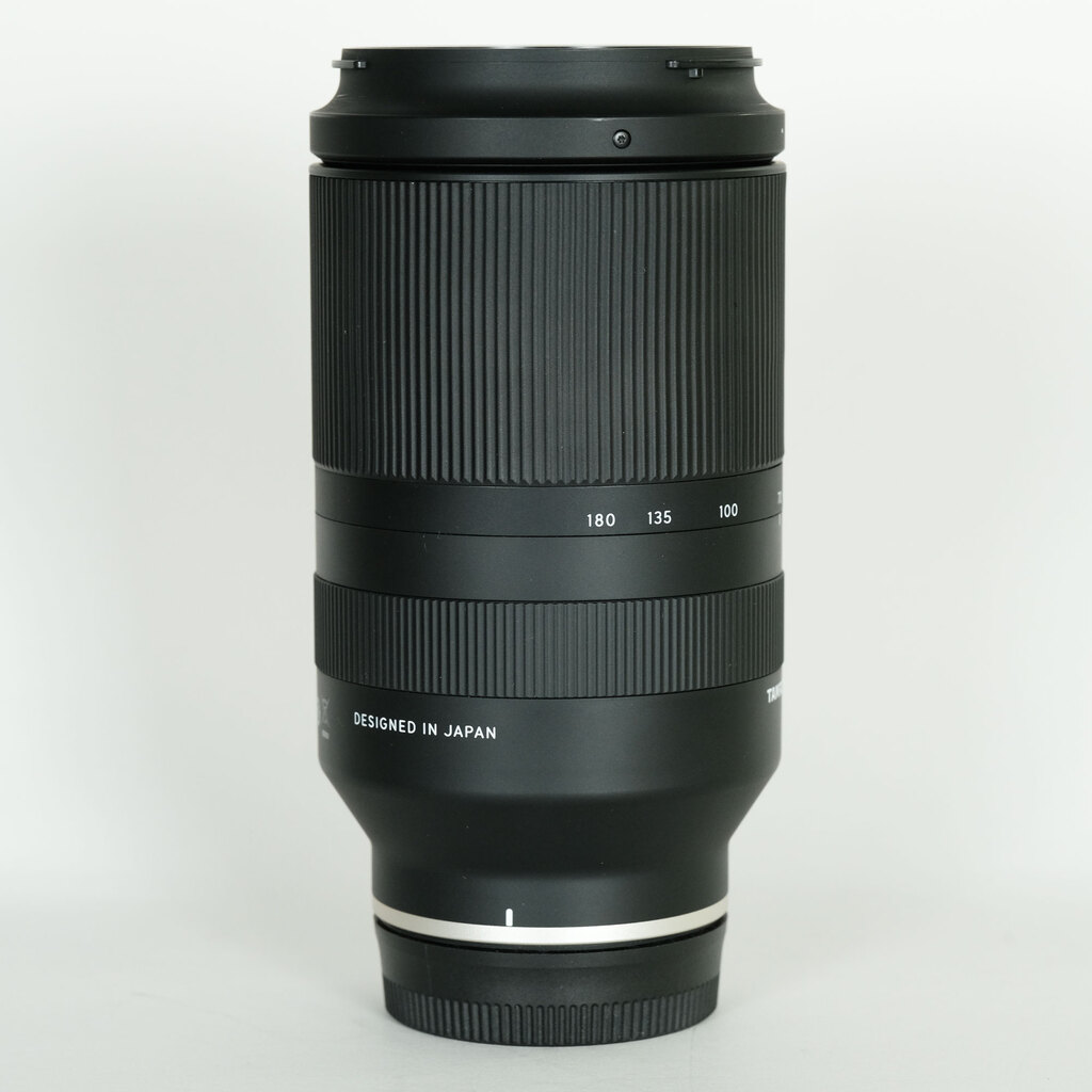 TAMRON 70-180mm F/2.8 Di III VXD (Model A056) [ ソニーE用 ]