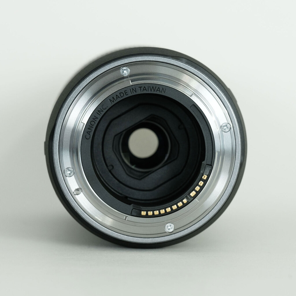 Canon RF100-400mm F5.6-8 IS USM Canon RF100-400mm F5.6-8 IS USM
