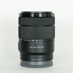 SONY E 18-135mm F3.5-5.6 OSS SEL18135