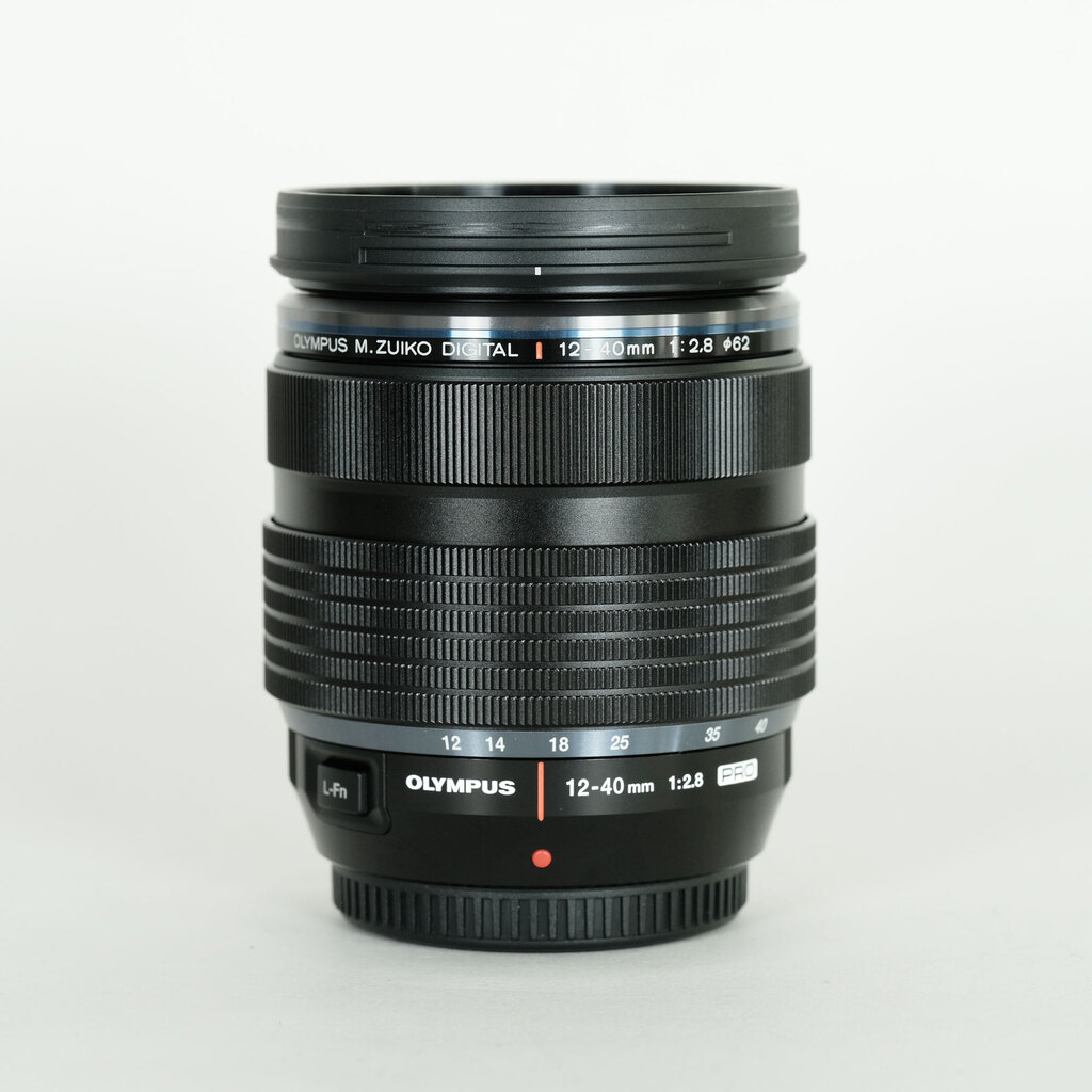 OLYMPUS M.ZUIKO DIGITAL ED 12-40mm F2.8 PRO OLYMPUS M.ZUIKO DIGITAL ED 12-40mm F2.8 PRO