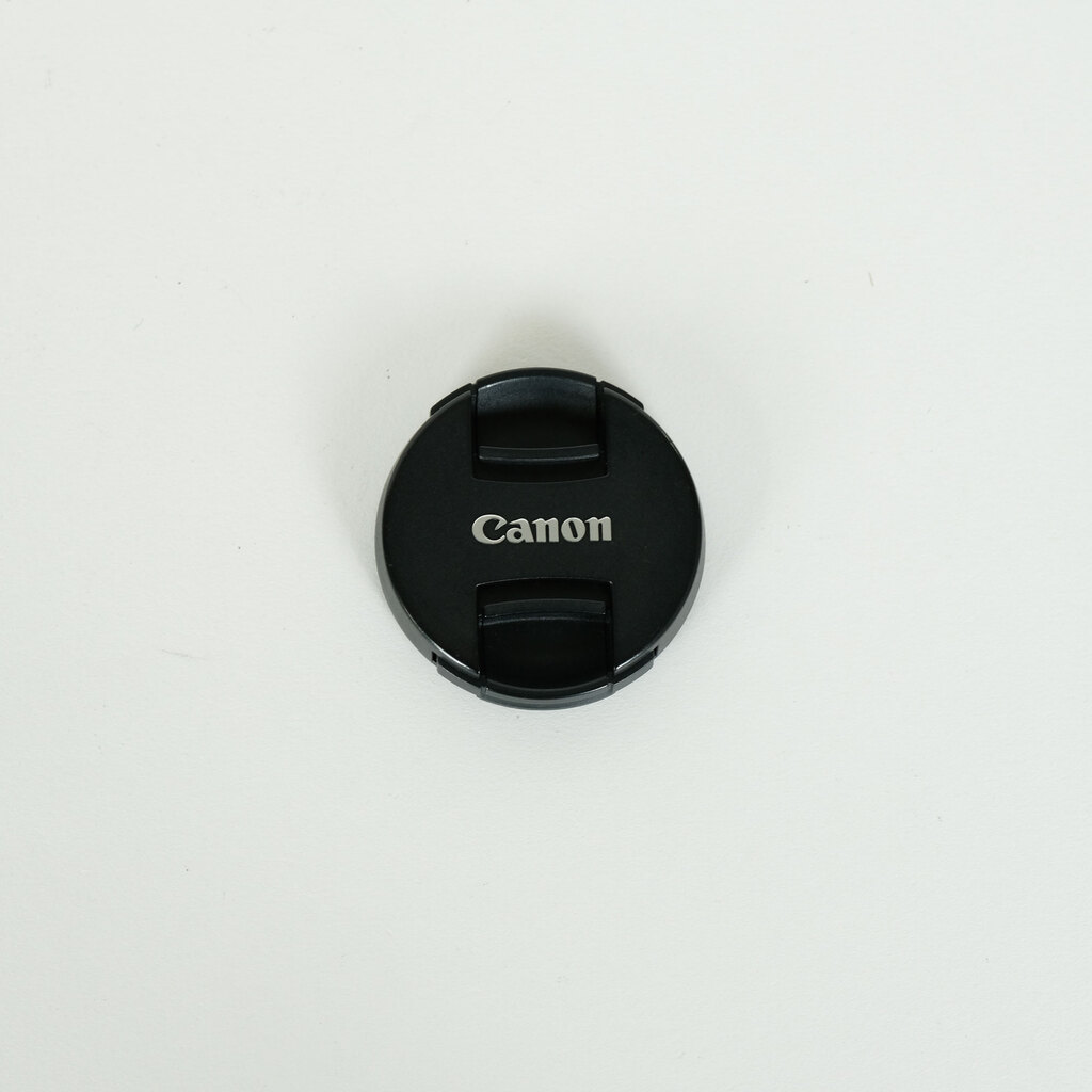 Canon EF-M22mm F2 STM