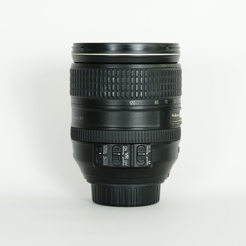 Nikon AF-S NIKKOR 24-120mm f/4G ED VR Nikon AF-S NIKKOR 24-120mm f/4G ED VR