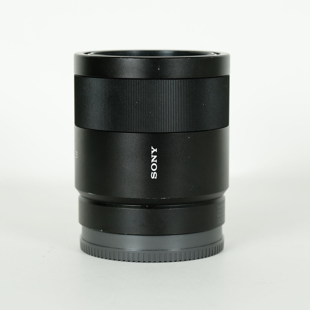 SONY Sonnar T* FE 55mm F1.8 ZA SEL55F18Z SONY Sonnar T* FE 55mm F1.8 ZA SEL55F18Z