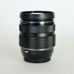 OLYMPUS M.ZUIKO DIGITAL ED 12-40mm F2.8 PRO