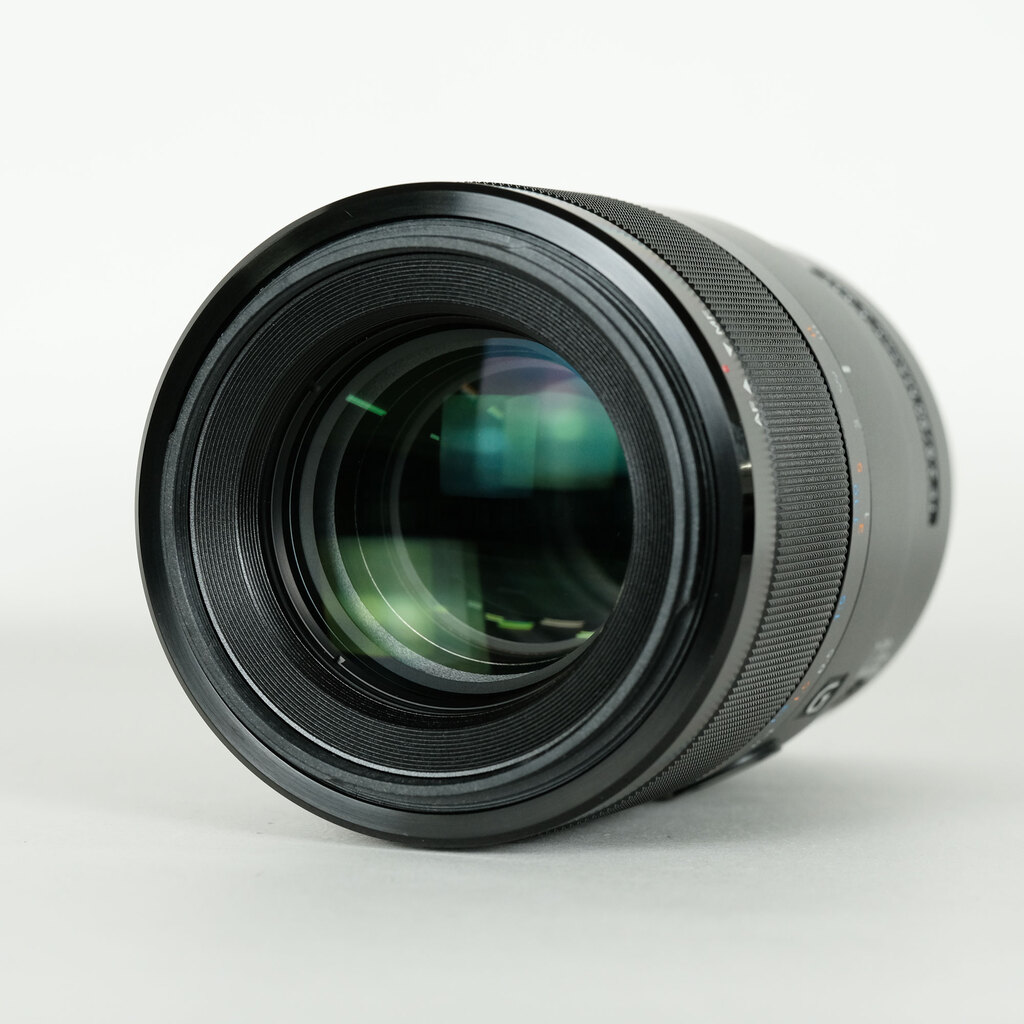 SONY FE 90mm F2.8 Macro G OSS SEL90M28G