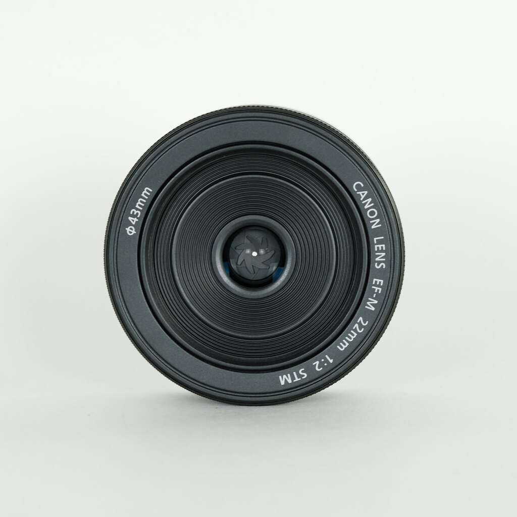 Canon - Canon キヤノン EF-M22mm F2 STM ブラック Canon EF M22mm F2 STM Standard Lens for EOS DSLR Cameras