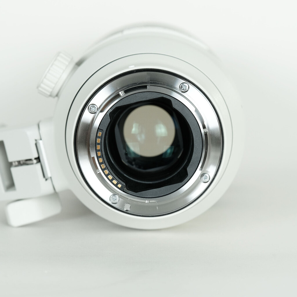 SONY FE 70-200mm F2.8 GM OSS II SEL70200GM2 SONY FE 70-200mm F2.8 GM OSS II SEL70200GM2