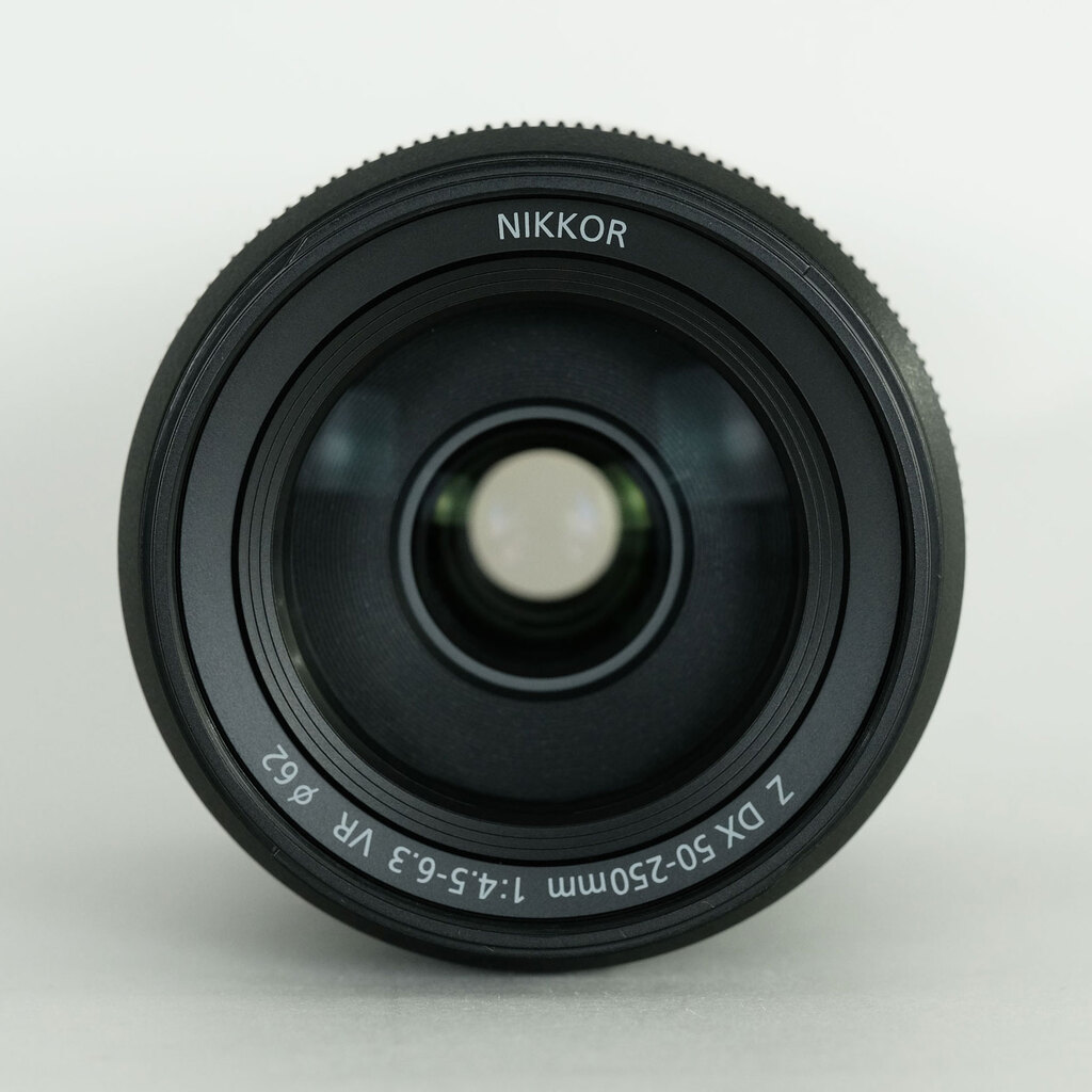 Nikon NIKKOR Z DX 50-250mm f/4.5-6.3 VR Nikon NIKKOR Z DX 50-250mm f/4.5-6.3 VR