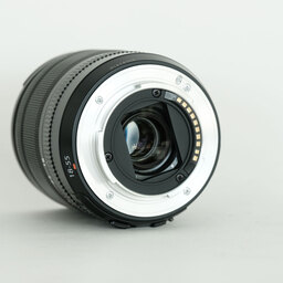 FUJIFILM XF18-55mmF2.8-4 R LM OIS FUJIFILM XF18-55mmF2.8-4 R LM OIS