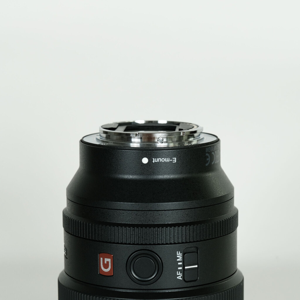 【完品美品】【使用回数５回】SONY FE 14mm F1.8 GM レンズ sony-14mm-f1.8-fe-gm-