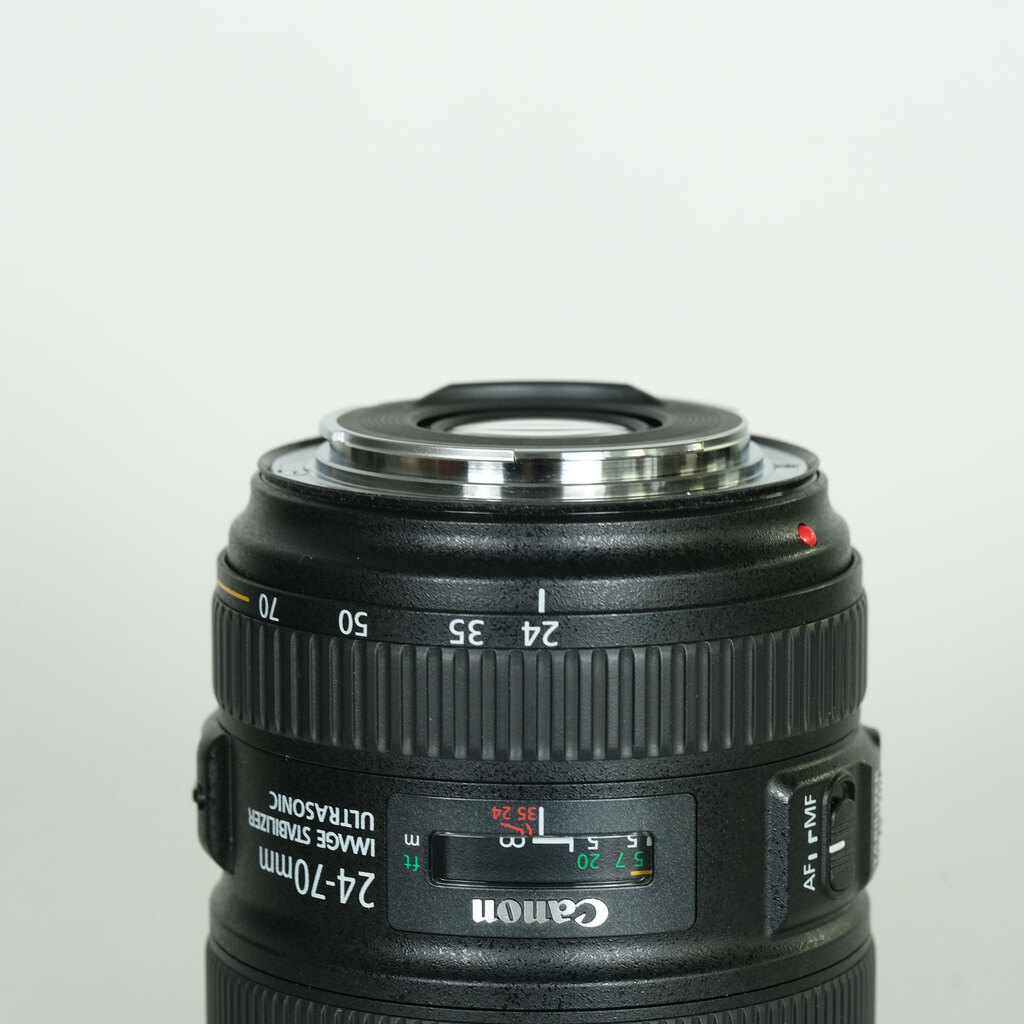 Canon EF24-70mm F4L IS USM Canon EF24-70mm F4L IS USM