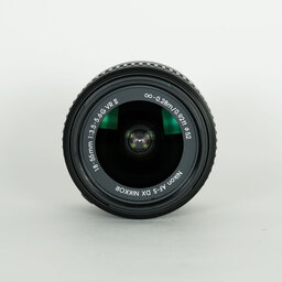 Nikon AF-S DX NIKKOR 18-55mm f3.5-5.6G VR II