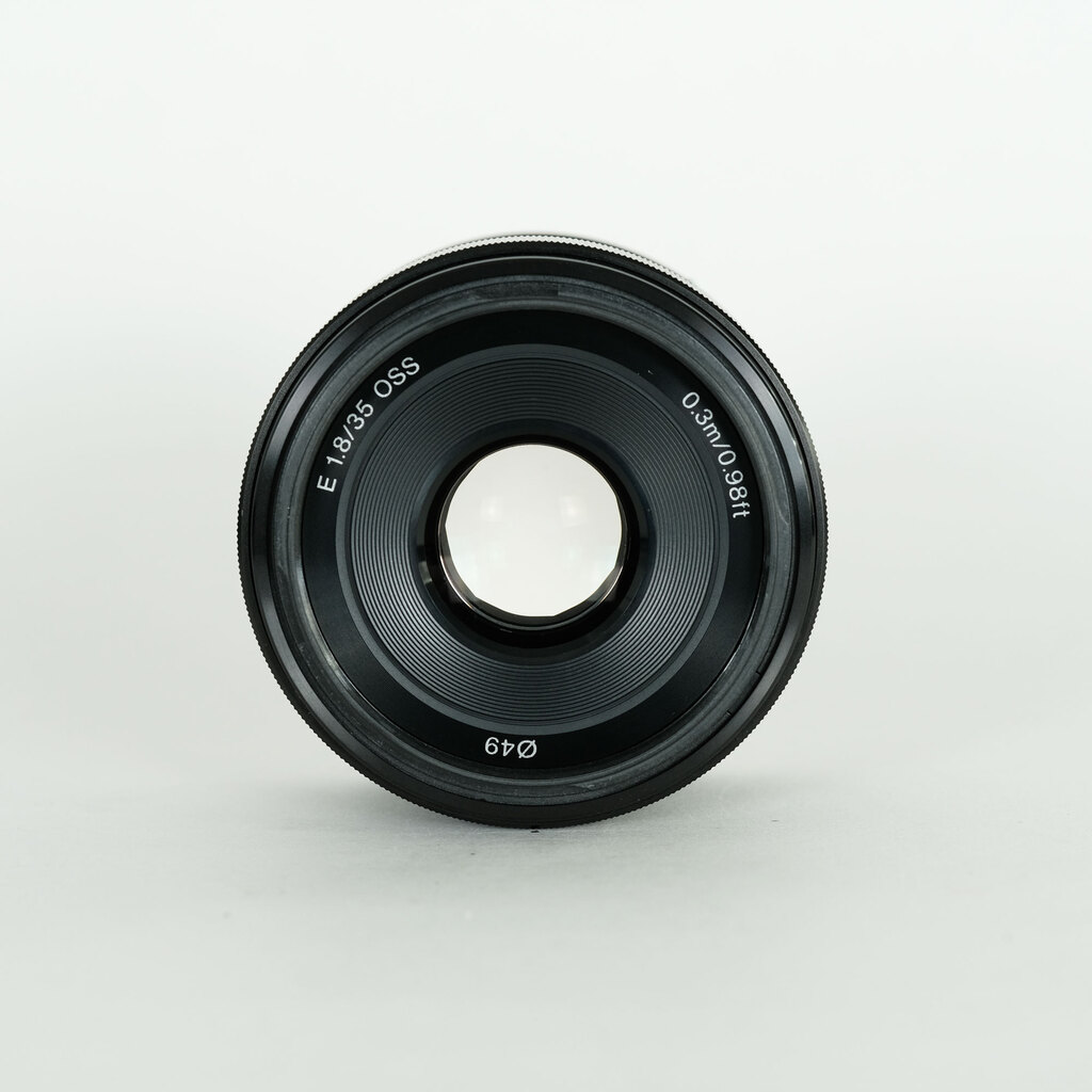 SONY E 35mm F1.8 OSS SEL35F18 SONY E 35mm F1.8 OSS SEL35F18