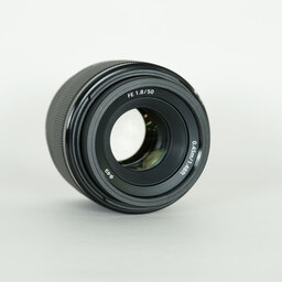 SONY FE 50mm F1.8 SEL50F18F SONY FE 50mm F1.8 SEL50F18F