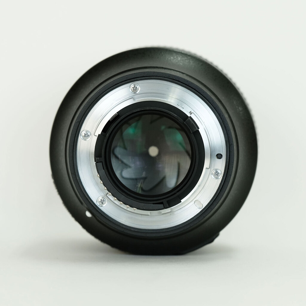 Nikon AF-S NIKKOR 58mm f/1.4G Nikon AF-S NIKKOR 58mm f/1.4G