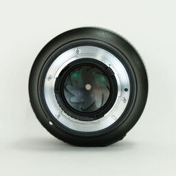 Nikon AF-S NIKKOR 58mm f/1.4G Nikon AF-S NIKKOR 58mm f/1.4G