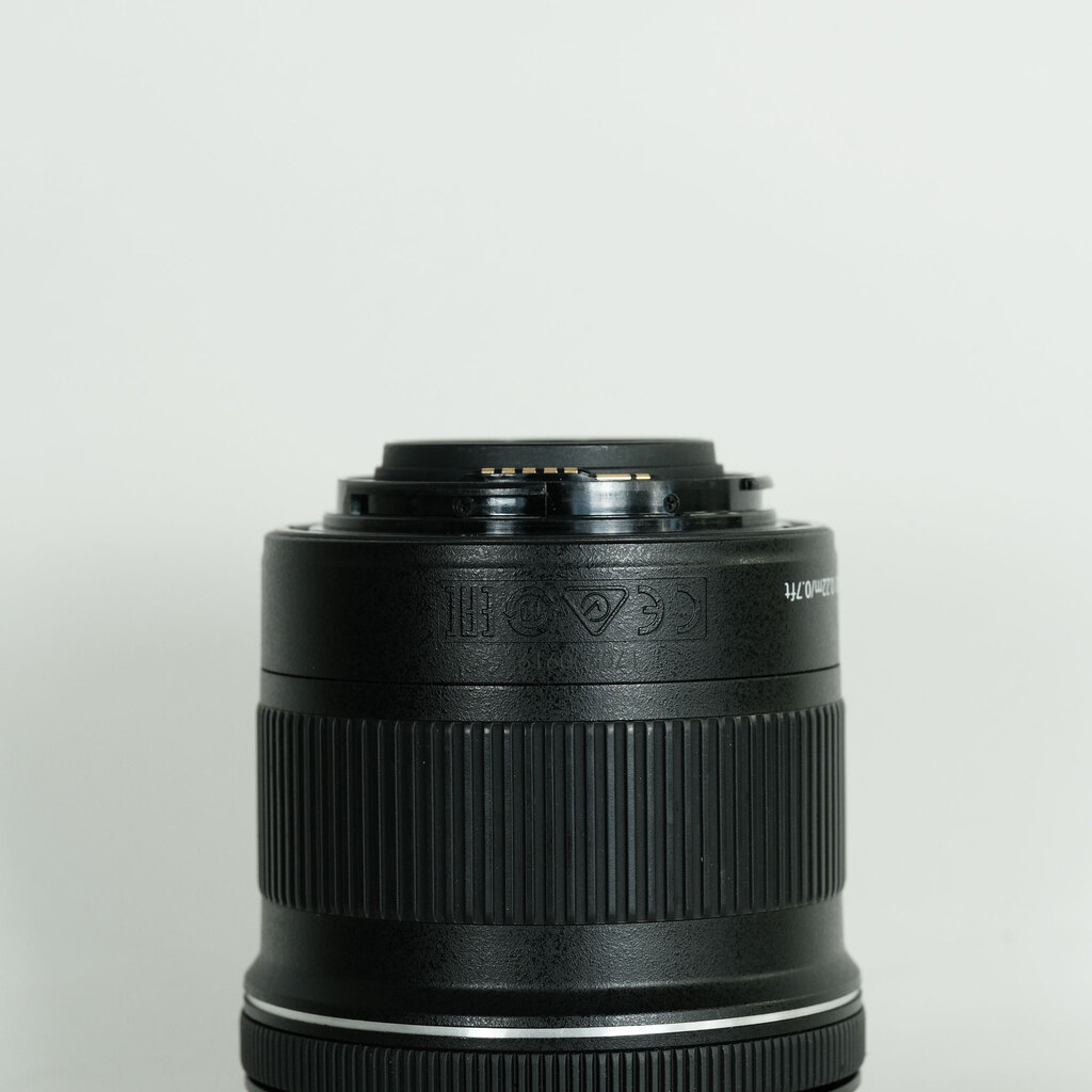 Canon EF-S10-18mm F4.5-5.6 IS STM Canon EF-S10-18mm F4.5-5.6 IS STM