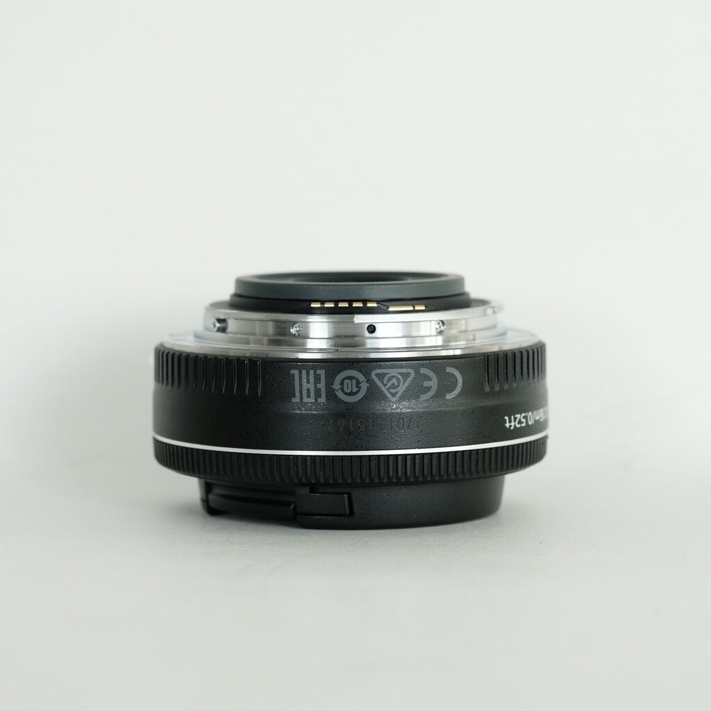 Canon EF-S24mm F2.8 STM Canon EF-S24mm F2.8 STM