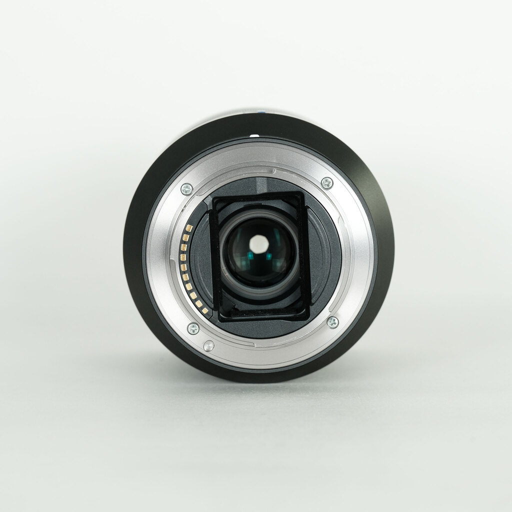 SONY Vario-Tessar T* FE 24-70mm F4 ZA OSS SEL2470Z SONY Vario-Tessar T* FE 24-70mm F4 ZA OSS SEL2470Z