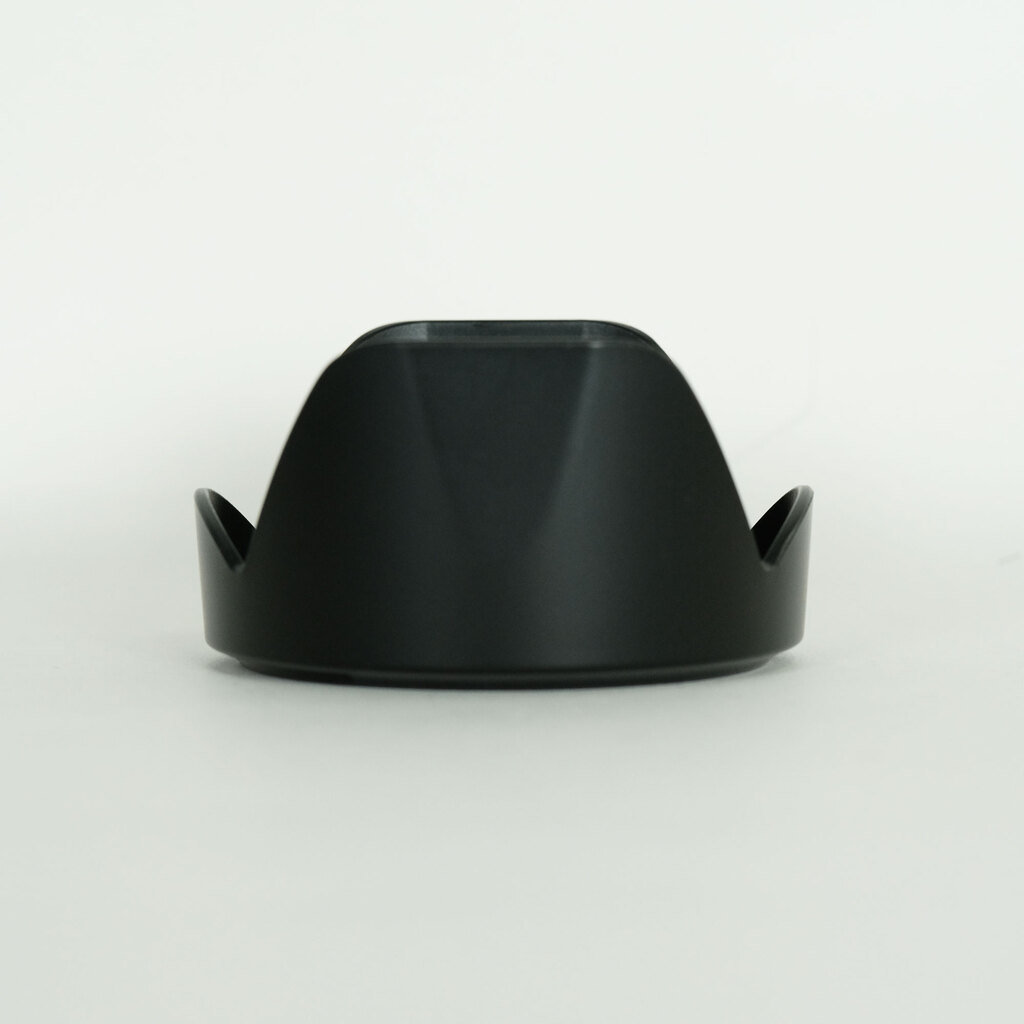 Nikon AF-P DX NIKKOR 18-55mm F3.5-5.6G VR Nikon AF-P DX NIKKOR 18-55mm F3.5-5.6G VR