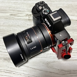 SONY 50mm F1.4 SAL50F14