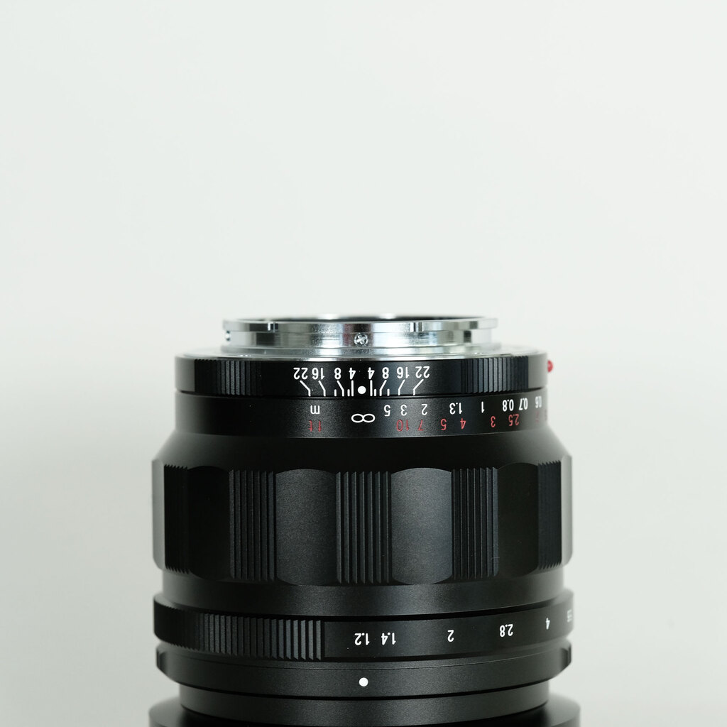 Voigtlander NOKTON 40mm F1.2 Aspherical E-mount (ソニーE用) Voigtlander NOKTON 40mm F1.2 Aspherical E-mount (ソニーE用)