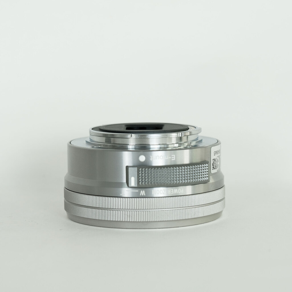 SONY E PZ 16-50mm F3.5-5.6 OSS SELP1650 シルバー SONY E PZ 16-50mm F3.5-5.6 OSS SELP1650 シルバー