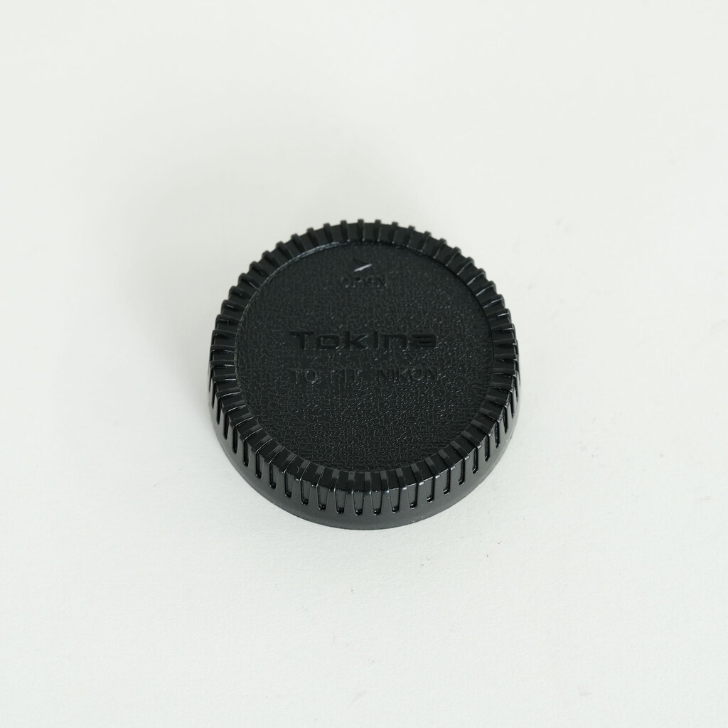 Nikon AF-S NIKKOR 20mm f/1.8G ED Nikon AF-S NIKKOR 20mm f/1.8G ED