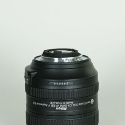 Nikon AF-S DX NIKKOR 16-80mm f/2.8-4E ED VR Nikon AF-S DX NIKKOR 16-80mm f/2.8-4E ED VR