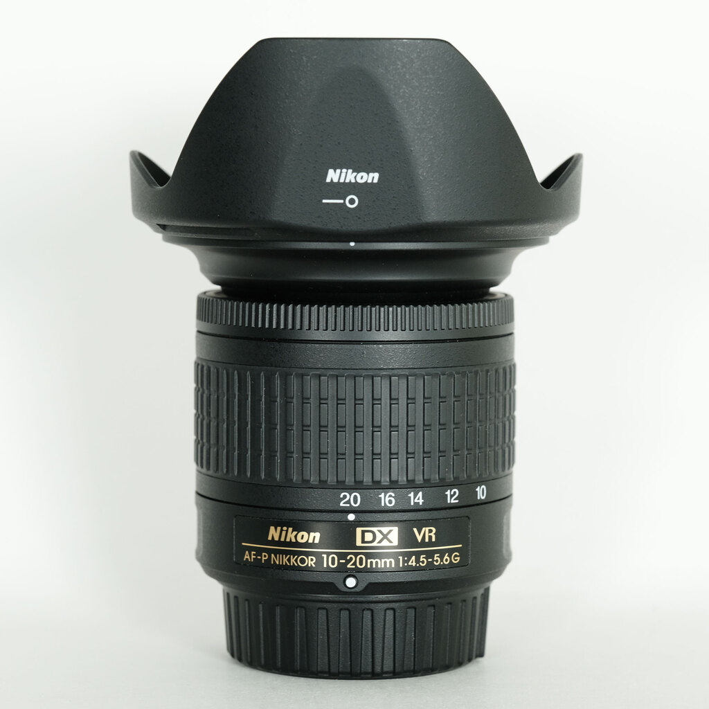 Nikon AF-P DX NIKKOR 10-20mm F4.5-5.6G VR Nikon AF-P DX NIKKOR 10-20mm F4.5-5.6G VR
